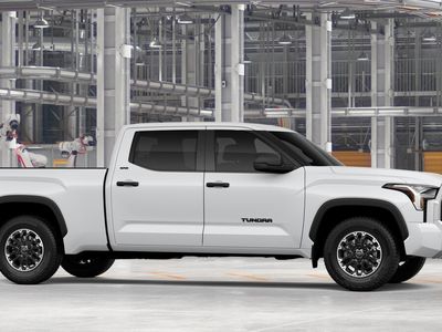 2026 Toyota Tundra — photo 13 view