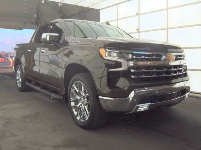 2023 Chevrolet Silverado 1500 — interior view