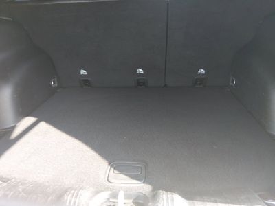 2023 Jeep Compass — photo 11 view