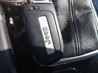 2023 Jeep Compass — photo 15 view