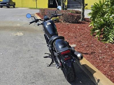2025 Honda Rebel 300 - Photo 5