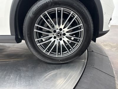 2026 Mercedes-Benz GLC - Photo 9