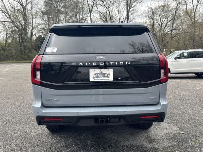 2026 Ford Expedition Max - Photo 8