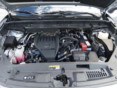 2024 Toyota Highlander — photo 9 view