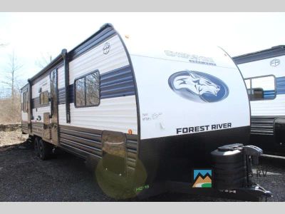 2026 Forest River RV Cherokee Grey Wolf 28RRT — front three-quarter view