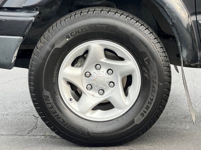 2004 Toyota Tacoma - Photo 28