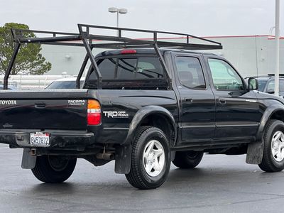 2004 Toyota Tacoma - Photo 2