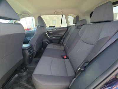 2021 Toyota RAV4 - Photo 18