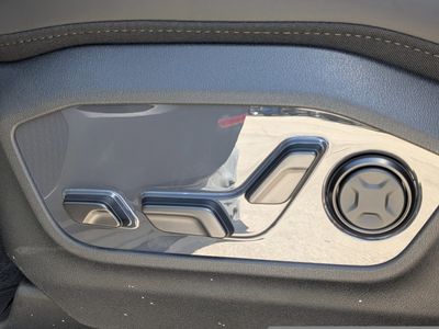 2027 Kia Telluride Hybrid - Photo 28