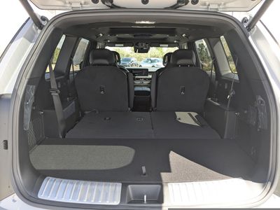 2027 Kia Telluride Hybrid - Photo 15
