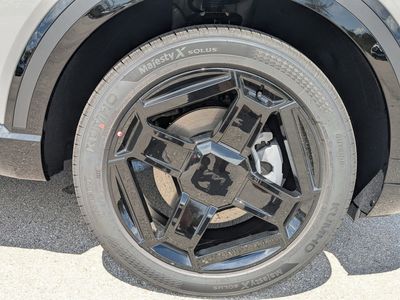 2027 Kia Telluride Hybrid - Photo 11
