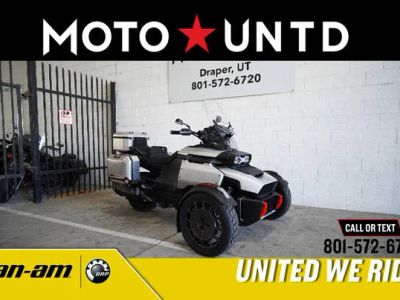 2025 Can-Am® Canyon XT — front three-quarter view