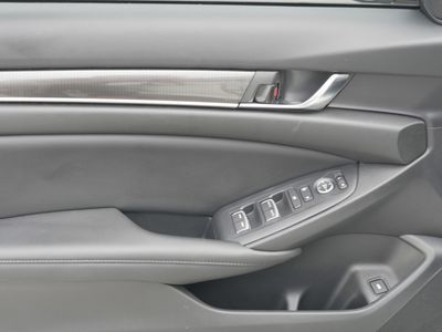 2022 Honda Accord Hybrid — photo 18 view