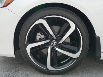 2022 Honda Accord Hybrid — photo 25 view