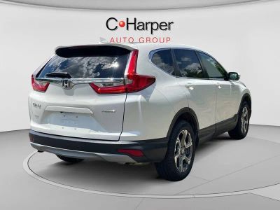2017 Honda CR-V — rear three-quarter view