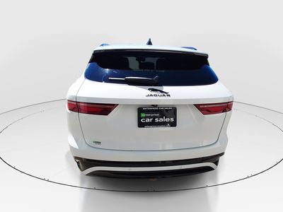 2025 Jaguar F-PACE - Photo 6