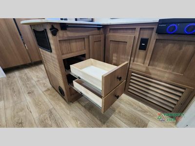 2026 Coachmen RV Apex X Series - Photo 33