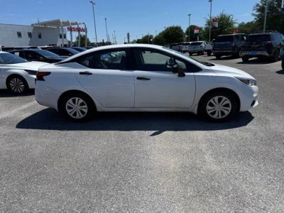 2021 Nissan Versa - Photo 4