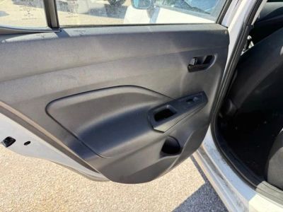2021 Nissan Versa - Photo 20