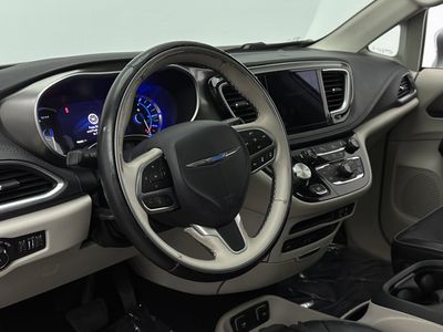 2018 Chrysler Pacifica - Photo 9