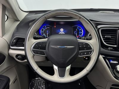 2018 Chrysler Pacifica - Photo 22