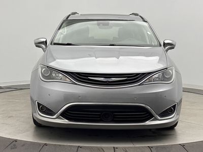 2018 Chrysler Pacifica - Photo 2