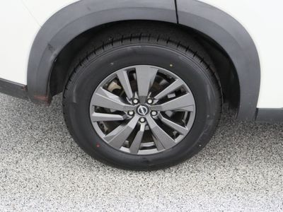 2022 Nissan Pathfinder FWD - Photo 6