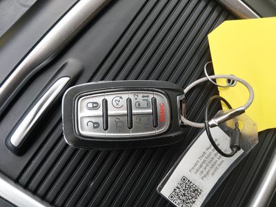 2023 Chrysler Pacifica — photo 15 view
