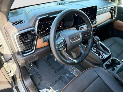2024 GMC Canyon — photo 25 view