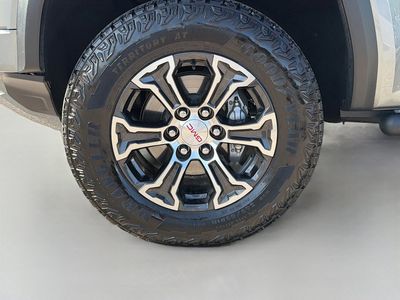 2024 GMC Canyon — photo 41 view