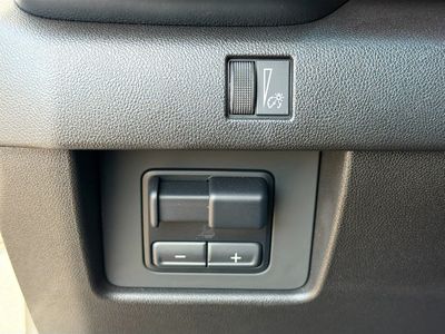 2024 GMC Canyon — photo 34 view