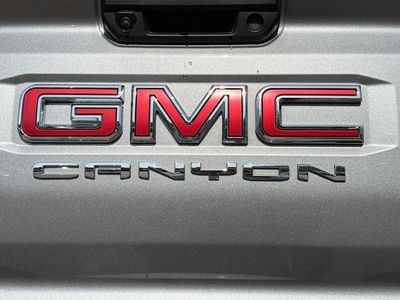 2024 GMC Canyon — photo 11 view