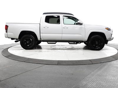 2022 Toyota Tacoma - Photo 12