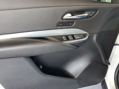 2019 Cadillac XT4 — photo 15 view