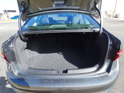 2024 Volkswagen Jetta — photo 11 view