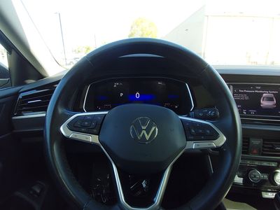 2024 Volkswagen Jetta — photo 12 view
