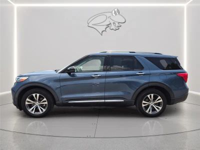 2020 Ford Explorer — side profile view