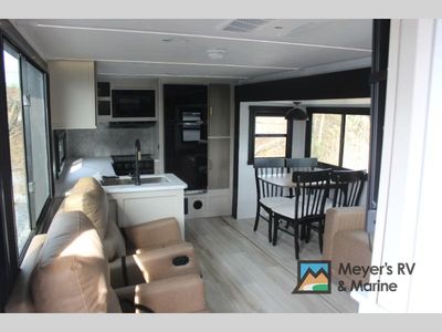 2025 Forest River RV Salem Hemisphere Hyper-Lyte - Photo 21