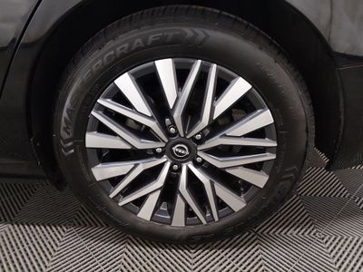 2024 Nissan Altima — photo 10 view