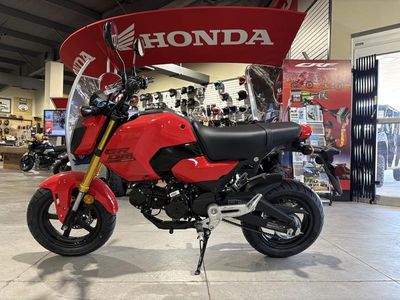 2026 Honda Grom — engine compartment view