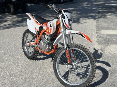 2025 Kayo K2 — rear three-quarter view
