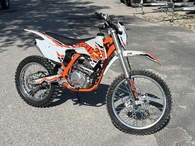 2025 Kayo K2 — side profile view