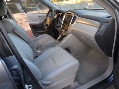 2005 Toyota Highlander - Photo 11