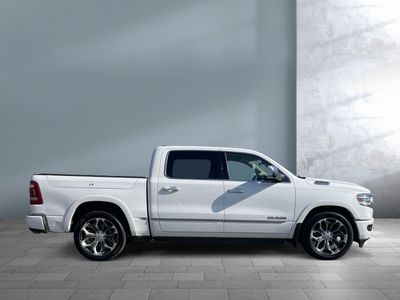 2019 Ram 1500 — detail view