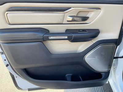 2019 Ram 1500 — photo 9 view