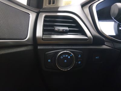 2017 Ford Fusion — photo 13 view