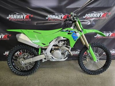2026 Kawasaki KX™450 — front three-quarter view