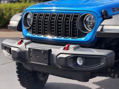 2024 Jeep Wrangler - Photo 10