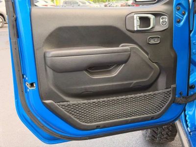 2024 Jeep Wrangler - Photo 25