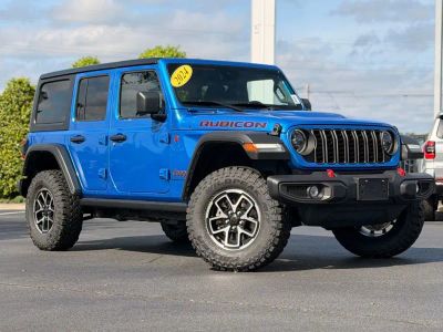 2024 Jeep Wrangler - Photo 2